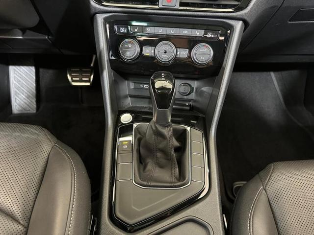 Foto do veículo VOLKSWAGEN TAOS  HL TSI AE 2022 33.559 KM 166.900,00