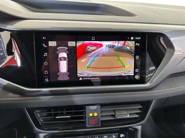 Foto do veículo VOLKSWAGEN TAOS  HL TSI AE 2022 33.559 KM 166.900,00
