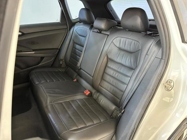 Foto do veículo VOLKSWAGEN TAOS  HL TSI AE 2022 33.559 KM 166.900,00