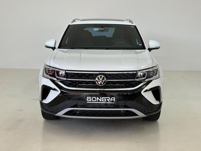 Foto do veículo VOLKSWAGEN TAOS  HL TSI AE 2022 33.559 KM 166.900,00