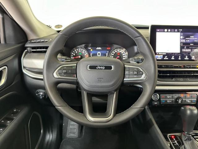 Foto do veículo JEEP COMPASS  LONG TF 2022 10.851 KM 141.900,00