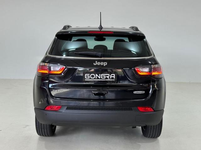 Foto do veículo JEEP COMPASS  LONG TF 2022 10.851 KM 141.900,00
