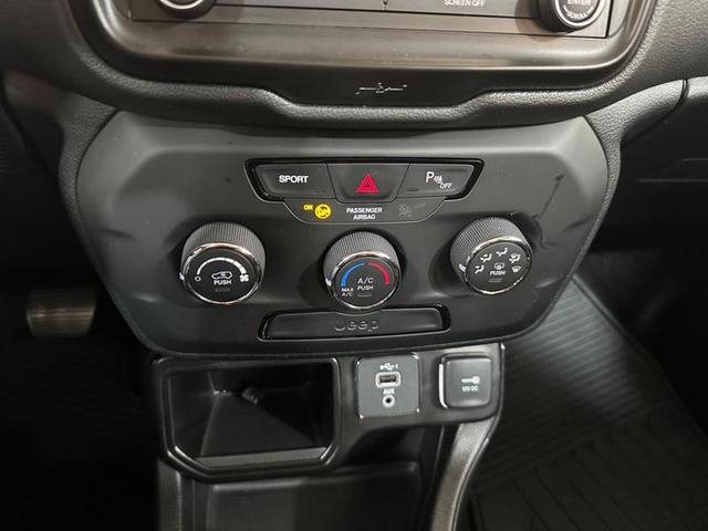 Foto do veículo JEEP RENEGADE  SPORT AT 2021 16.384 KM 88.900,00
