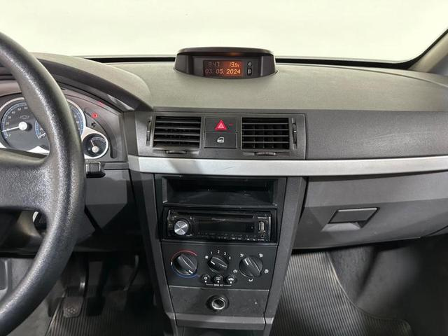 Foto do veículo CHEVROLET MERIVA  MAXX 1.4 2010 117.500 KM 31.900,00
