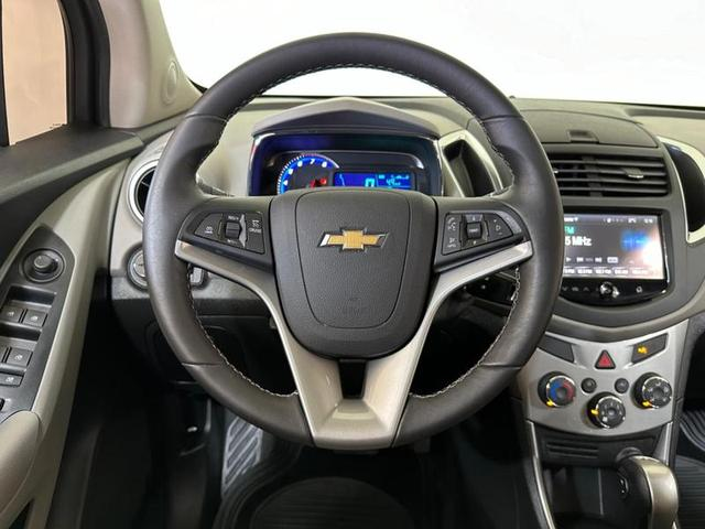 Foto do veículo CHEVROLET TRACKER  LTZ AT 2015 33.200 KM 79.900,00