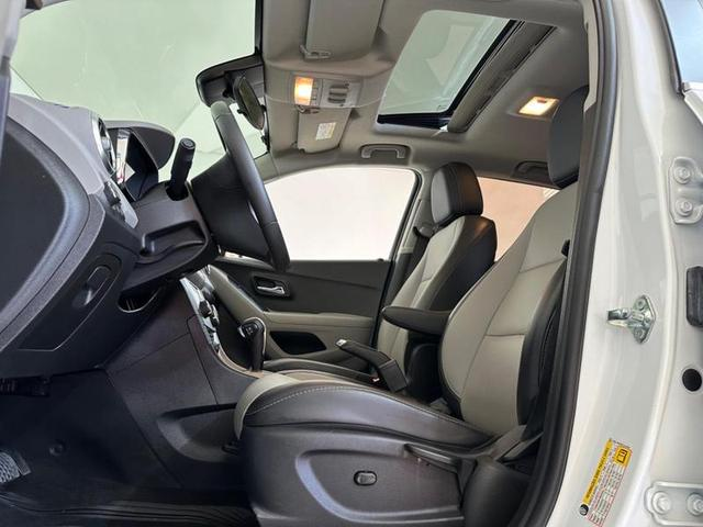Foto do veículo CHEVROLET TRACKER  LTZ AT 2015 33.200 KM 79.900,00