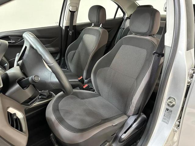 Foto do veículo CHEVROLET PRISMA  1.4 MT LT 2016 63.983 KM 52.900,00