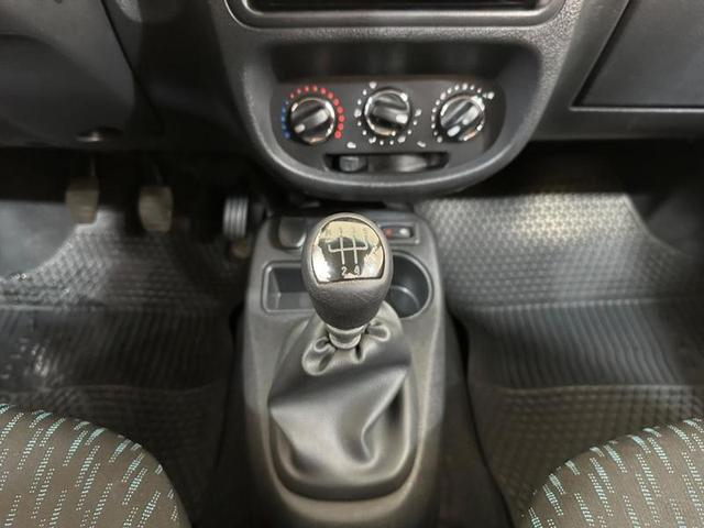 Foto do veículo RENAULT CLIO  EXPRESSION 1.0 16V HI-FLEX 4P 2016 103.588 KM 38.900,00