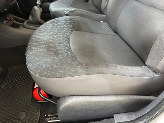 Foto do veículo RENAULT CLIO  EXPRESSION 1.0 16V HI-FLEX 4P 2016 103.588 KM 38.900,00