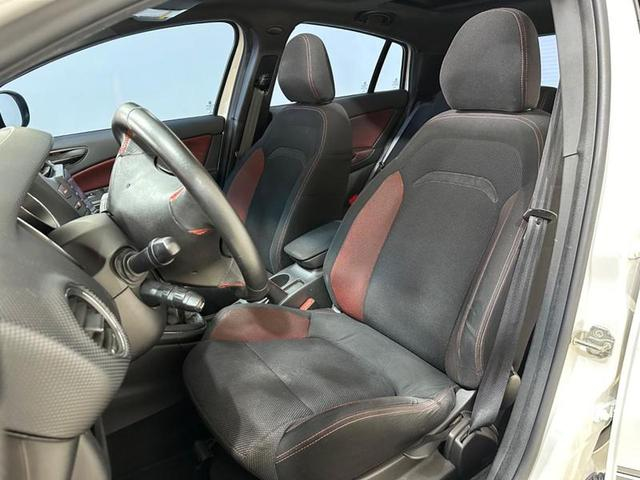 Foto do veículo FIAT BRAVO  TURBO T-JET 2014 126.315 KM 57.900,00