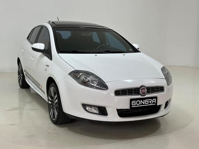 Foto do veículo FIAT BRAVO  TURBO T-JET 2014 126.315 KM 57.900,00