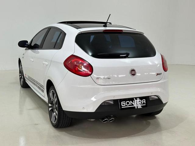 Foto do veículo FIAT BRAVO  TURBO T-JET 2014 126.315 KM 57.900,00