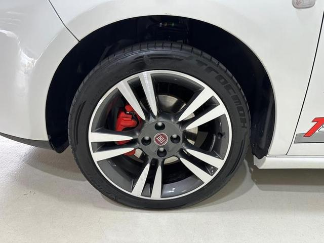 Foto do veículo FIAT BRAVO  TURBO T-JET 2014 126.315 KM 57.900,00