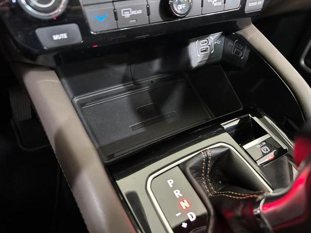 Foto do veículo JEEP COMMANDER  OVR TD380 2022 10.435 KM 223.900,00