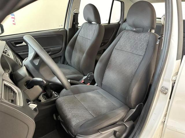 Foto do veículo VOLKSWAGEN CROSSFOX  1.0 8V (G2) 4P 2014 121.380 KM 42.900,00