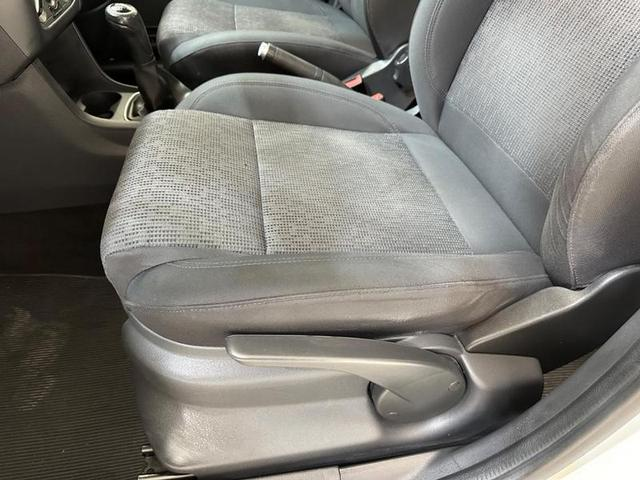 Foto do veículo VOLKSWAGEN CROSSFOX  1.0 8V (G2) 4P 2014 121.380 KM 42.900,00