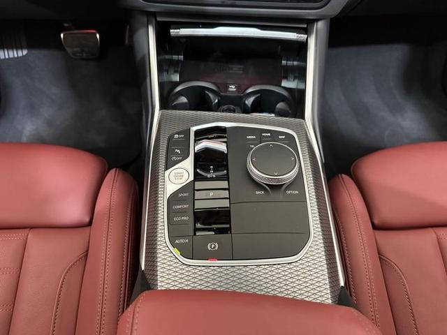 Foto do veículo BMW 320I A 2.0 TB M SPORT ACTIVEFLEX 16V 4P 2024 2.632 KM 363.900,00