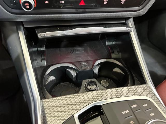 Foto do veículo BMW 320I A 2.0 TB M SPORT ACTIVEFLEX 16V 4P 2024 2.632 KM 363.900,00