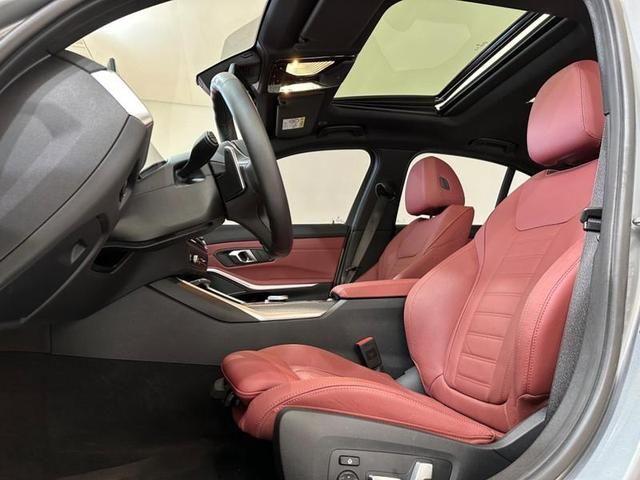 Foto do veículo BMW 320I A 2.0 TB M SPORT ACTIVEFLEX 16V 4P 2024 2.632 KM 363.900,00