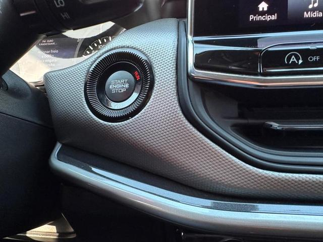 Foto do veículo JEEP COMPASS  LONG TF 2022 57.280 KM 129.900,00