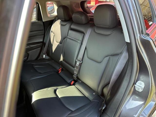 Foto do veículo JEEP COMPASS  LONG TF 2022 57.280 KM 129.900,00