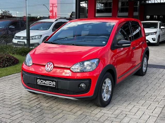 Foto do veículo VOLKSWAGEN UP  TRACK 1.0 12V 5P 2017 50.000 KM 49.900,00
