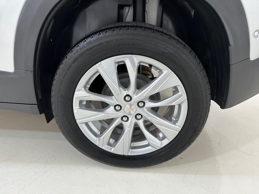 Foto do veículo CHEVROLET TRACKER  T A LTZ 2023 38.825 KM 109.900,00