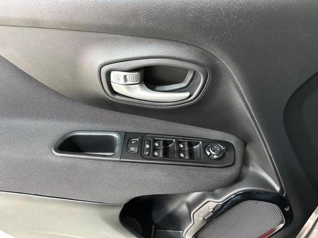 Foto do veículo JEEP RENEGADE  1.8 16V FLEX SPORT 4P AUTOMÁTICO 2021 22.739 KM 88.900,00