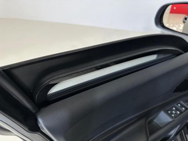 Foto do veículo JEEP COMPASS  LIMITED TF 2022 16.316 KM 195.900,00
