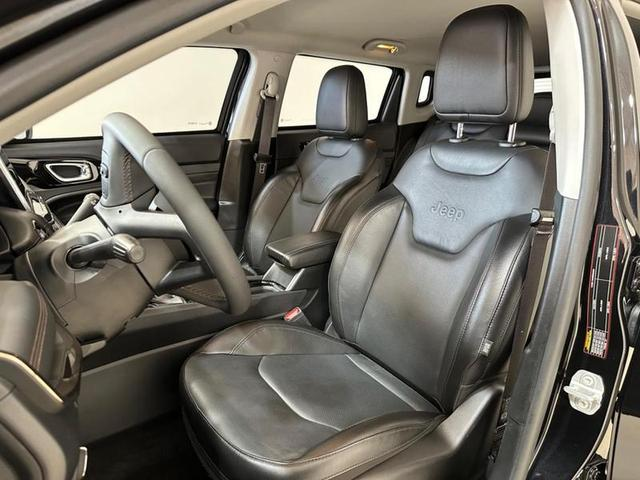 Foto do veículo JEEP COMPASS  LIMITED TF 2022 16.316 KM 195.900,00