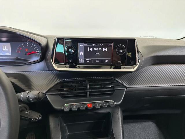 Foto do veículo PEUGEOT 208  LIKE MT 2023 7.100 KM 68.900,00