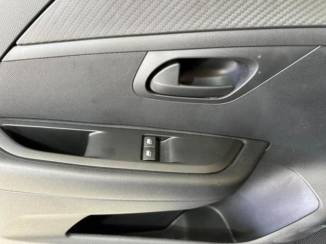 Foto do veículo PEUGEOT 208  LIKE MT 2023 7.100 KM 68.900,00