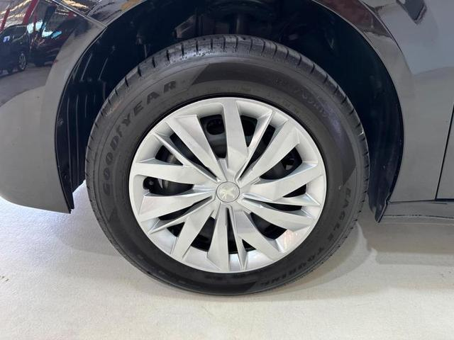 Foto do veículo PEUGEOT 208  LIKE MT 2023 7.100 KM 68.900,00