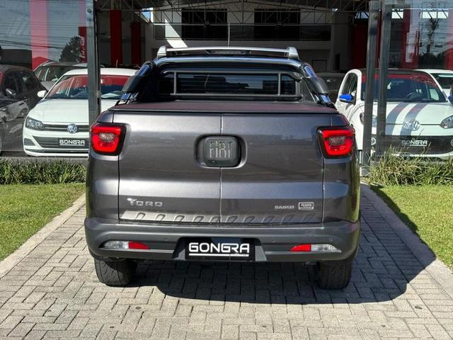 Foto do veículo FIAT TORO  RANCH AT9 4X4 2023 32.813 KM 158.900,00