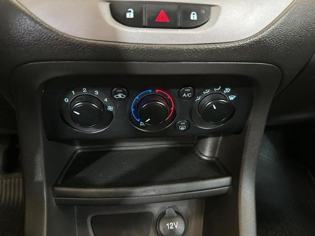 Foto do veículo FORD KA  SE 1.0 HA C 2021 32.340 KM 56.900,00