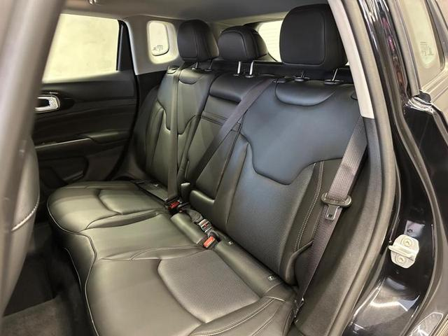 Foto do veículo JEEP COMPASS  LIMITED TF 2023 70 KM 175.900,00