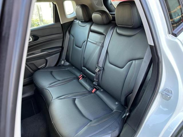 Foto do veículo JEEP COMPASS  LIMITED TD 2022 60 KM 179.900,00