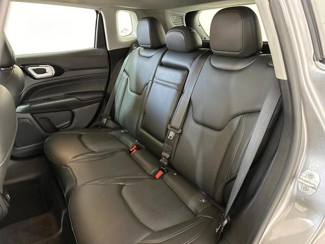 Foto do veículo JEEP COMPASS  LIMITED TD 2022 60 KM 182.900,00