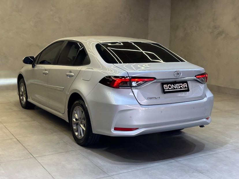 Foto do veículo TOYOTA COROLLA  GLI 20 2024 5.590 KM 139.900,00