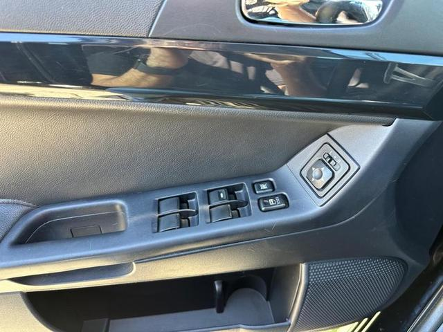 Foto do veículo MITSUBISHI LANCER  2.0 2014 126.756 KM 59.900,00