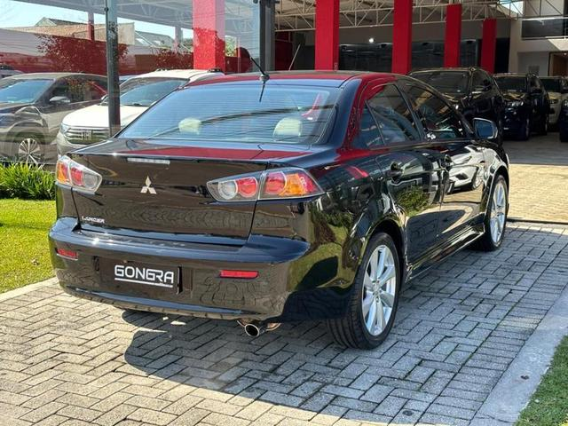 Foto do veículo MITSUBISHI LANCER  2.0 2014 126.756 KM 59.900,00