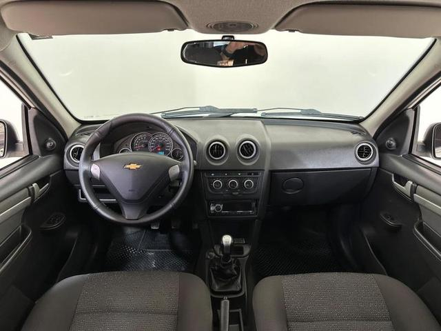 Foto do veículo CHEVROLET CELTA  1.0 LT 2015 116.312 KM 38.900,00