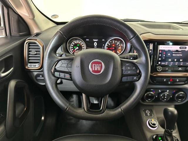 Foto do veículo FIAT TORO  2.0 16V TURBO DIESEL VOLCANO 4WD 2021 54.106 KM 140.900,00