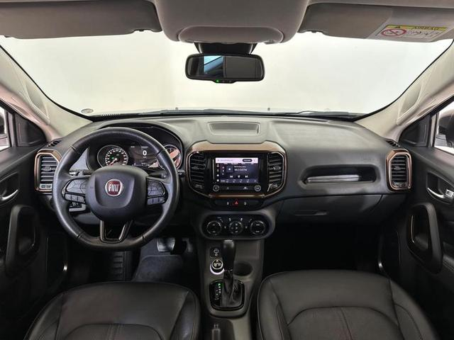 Foto do veículo FIAT TORO  2.0 16V TURBO DIESEL VOLCANO 4WD 2021 54.106 KM 140.900,00