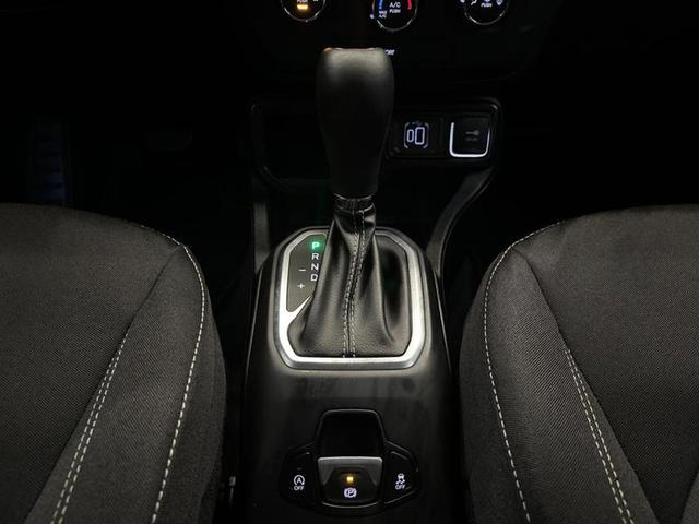 Foto do veículo JEEP RENEGADE  SPORT T270 FLEX 2023 11.165 KM 109.900,00