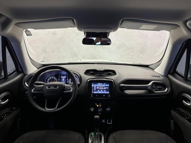 Foto do veículo JEEP RENEGADE  SPORT T270 FLEX 2023 11.165 KM 109.900,00