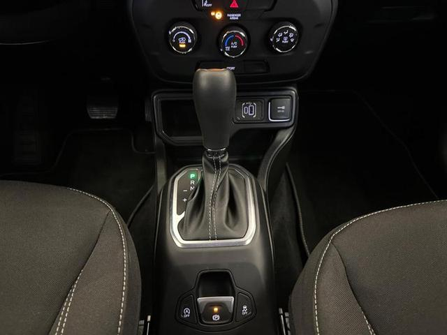 Foto do veículo JEEP RENEGADE  SPORT T270 FLEX 2023 7.767 KM 110.900,00