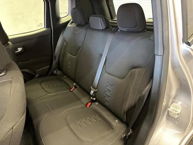 Foto do veículo JEEP RENEGADE  SPORT T270 FLEX 2023 7.767 KM 110.900,00