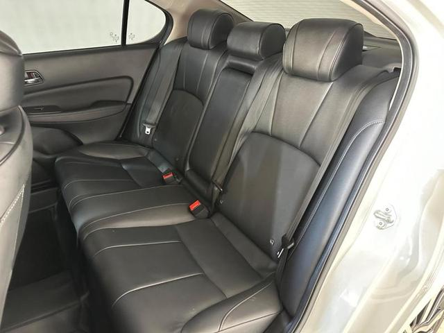 Foto do veículo HONDA CITY  EXL CVT 2024 16.306 KM 119.900,00