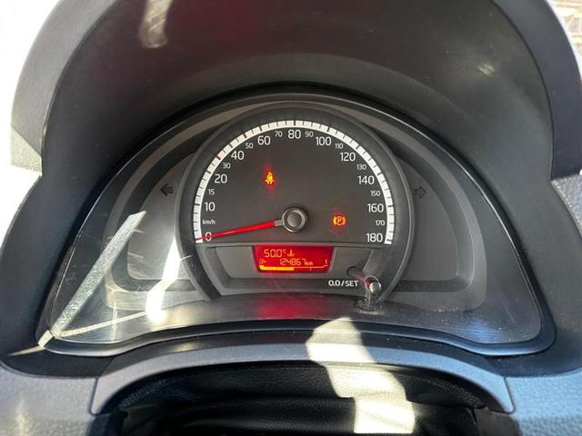 Foto do veículo VOLKSWAGEN UP  TAKE 1.0 2016 124.761 KM 41.900,00
